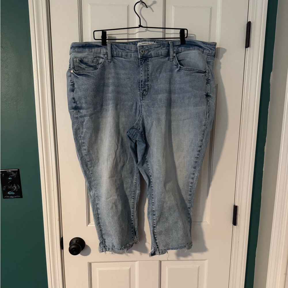 Torrid Jean Capris